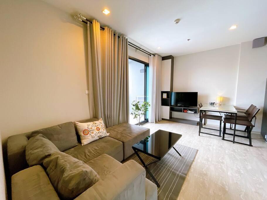 The Base 2bed King&queen Sky Seaview & Infinity Pool Pattaya